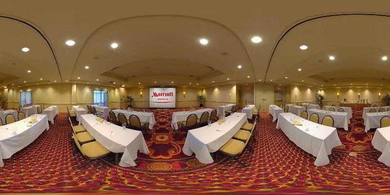 מלון Visalia Marriott At The Convention Center מראה חיצוני תמונה